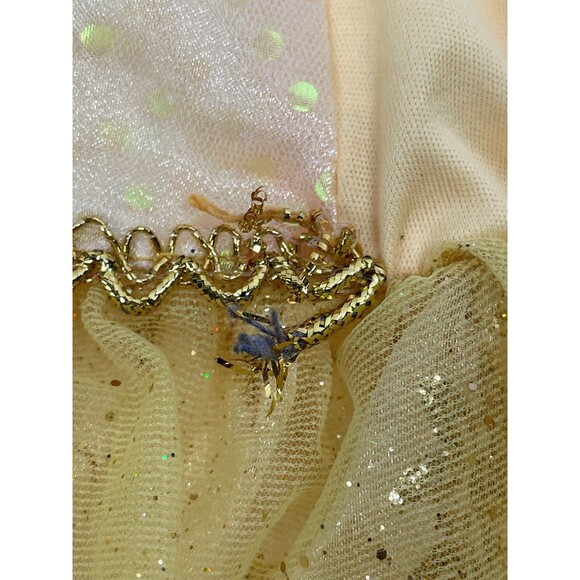 Disney Store Girl 4 Belle Beauty Beast Dress Yellow Costume Princess Roses - Picture 6 of 7